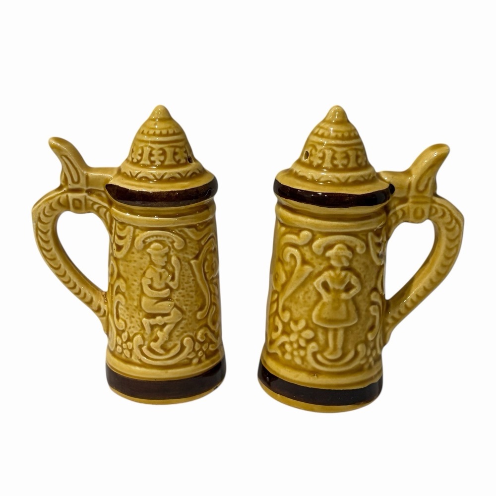 Vintage salt and pepper shakers Beer Steins 4" Inch Tall German Made In Japan